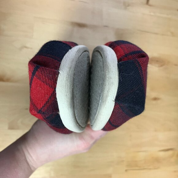 TOMS Red and Black Plaid Woven Women's Classics - Size 8 - Picture 5 of 6